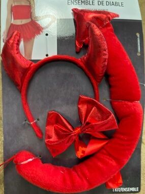 Halloween Women’s Red Devil 3Pc Set Costume Theatre